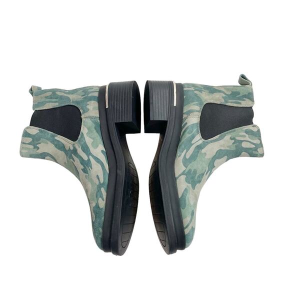 KENNETH COLE NEW YORK Levon 2.0 Olive Camo Welt Chelsea Boots - Picture 4 of 8